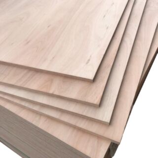 Lumin Plywood 2440mm x 1220mm 9mm